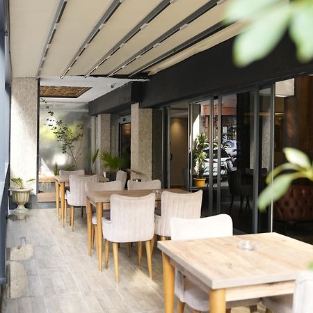 Eniza Hotel 梅尔辛 外观 照片